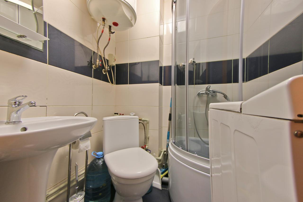 Kotlova 106 Apartment Kharkov Luaran gambar