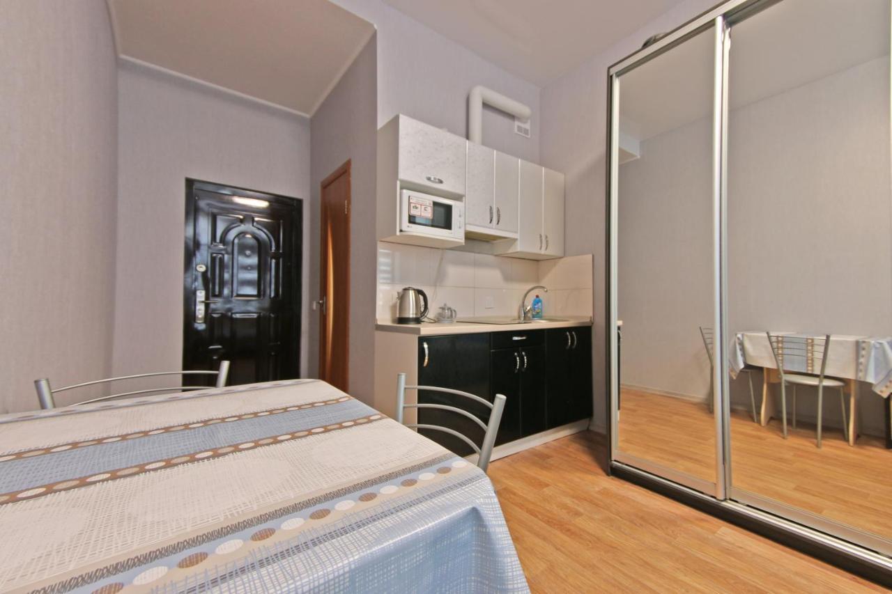 Kotlova 106 Apartment Kharkov Luaran gambar